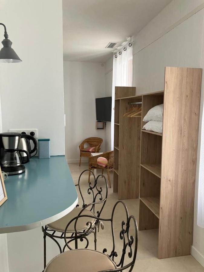 Appartement Calme Centre Ville A 80M Des Halles 纳博讷 外观 照片